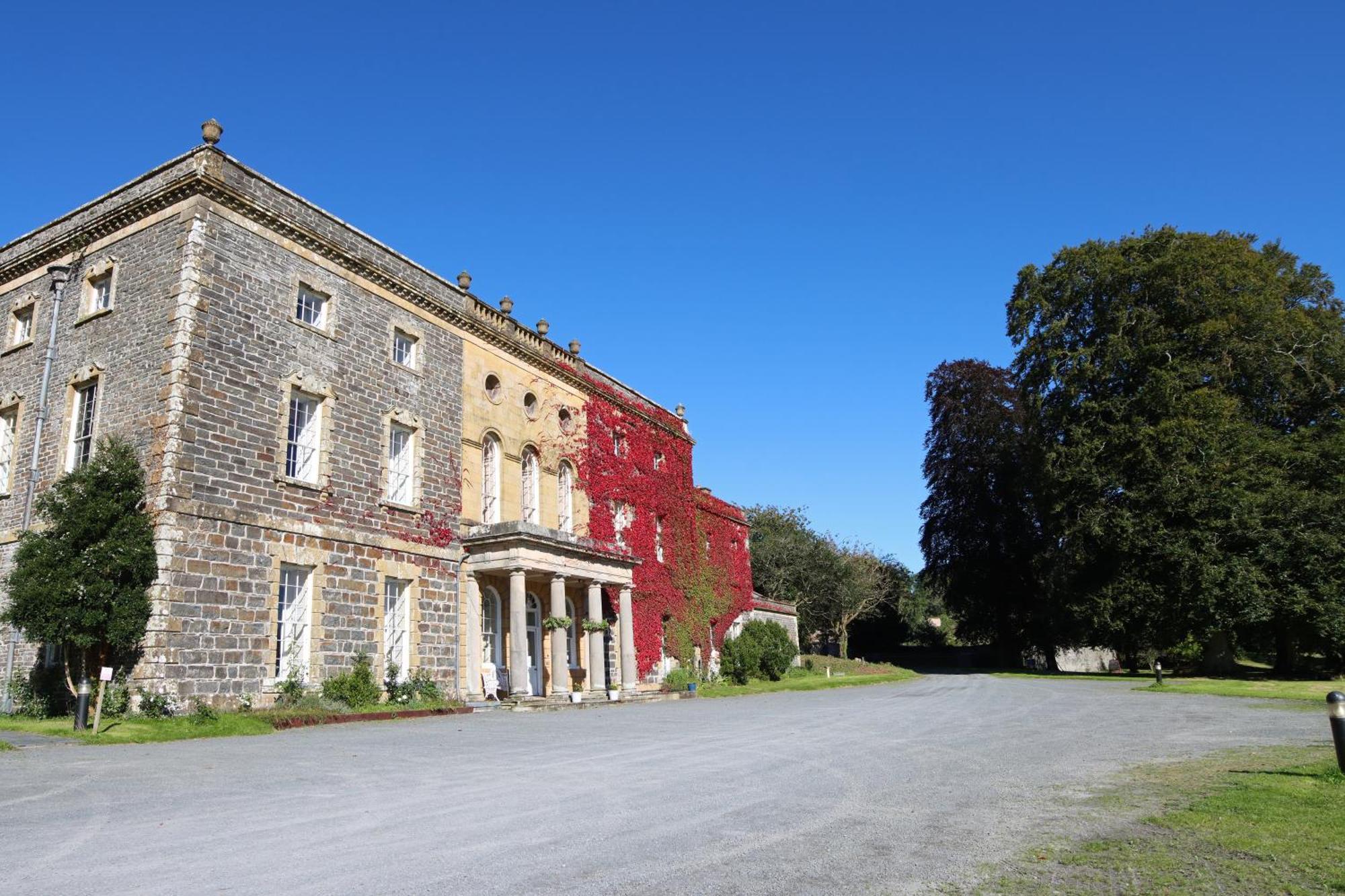 Plas Nanteos Mansion Aberystwyth Eksteriør bilde
